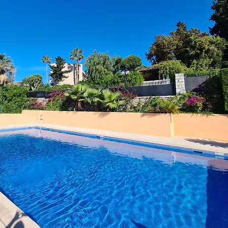 Grande Terrasse A 5 Min De La Apartman