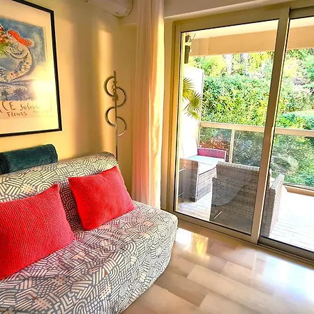 Apartman Grande Terrasse A 5 Min De La Nizza