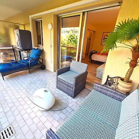 Apartman Grande Terrasse A 5 Min De La Nizza